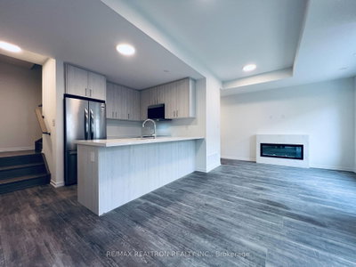 105 Matawin Lane — more photos