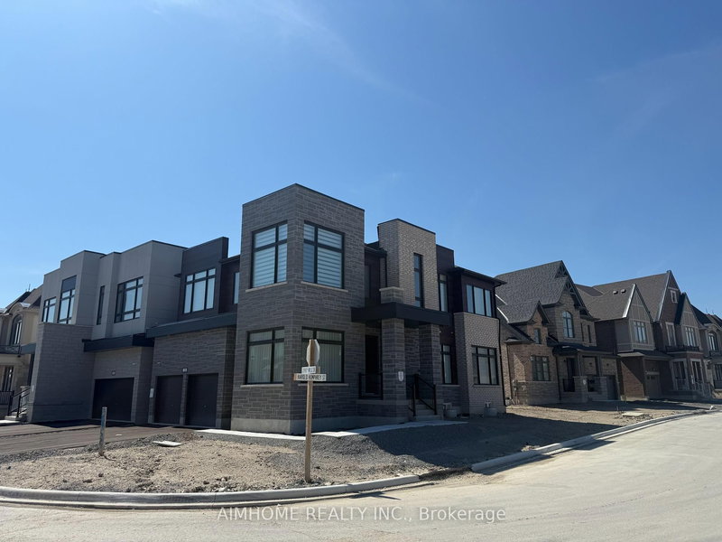 20 Harold Humphrey St S, Markham, L6C 3N2 | Image 3