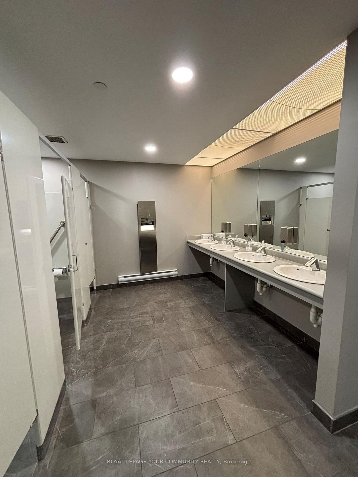 175 Mostar Street, Unit 200 C - Photo 17