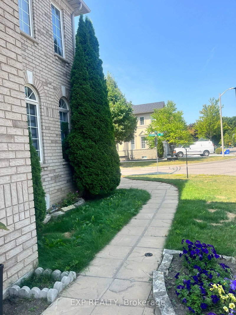 129 Ledge Rock Dr E, Vaughan, L4H 2G7 | Image 3