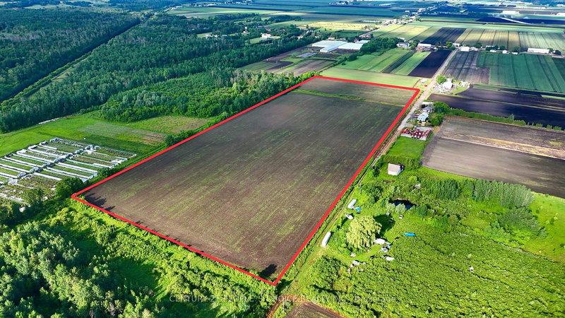 325 Lipchey Rd, King, L3Y 4V9 | Image 2