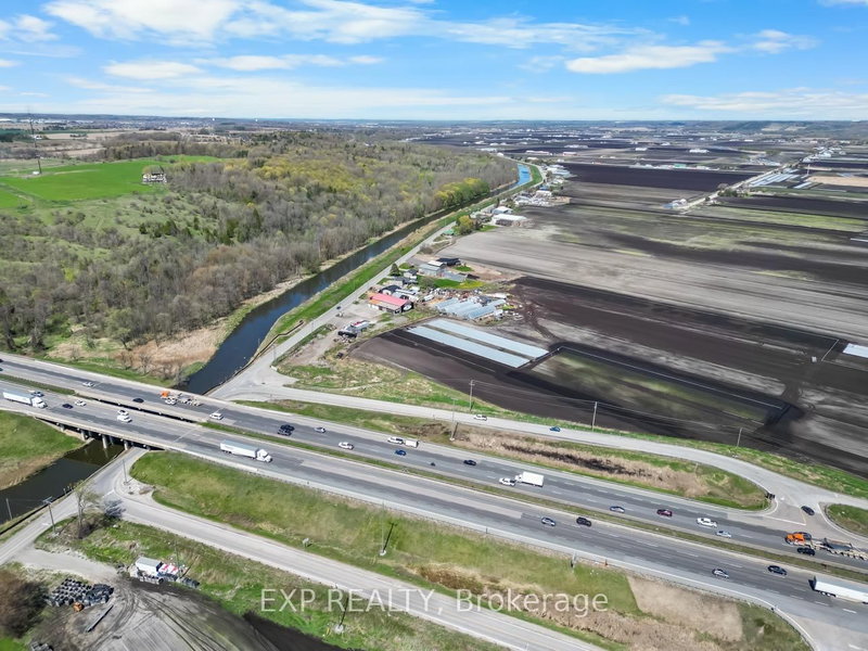 - Barn - 1153 Canal Rd, Bradford West Gwillimbury, L3Z 4E2 | Image 3