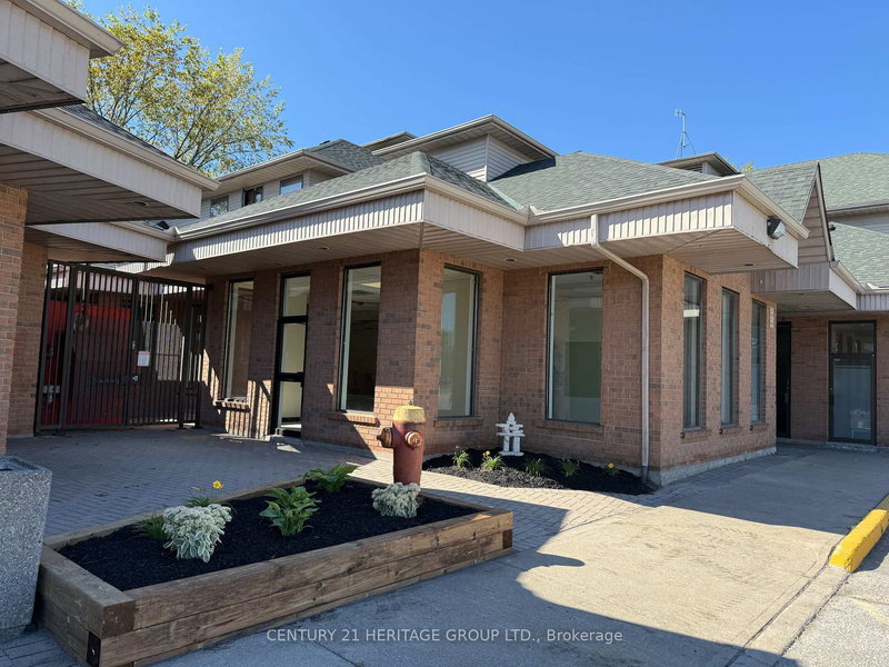 3-7 - 204 Simcoe Ave, Georgina, L4P 3S6 | Image 3