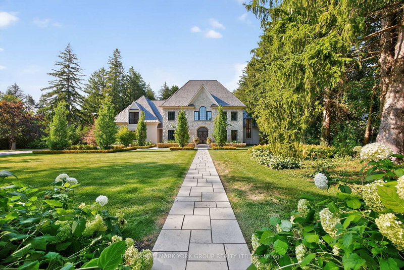 108 Kennedy St W, Aurora, L4G 2L7 | Image 3