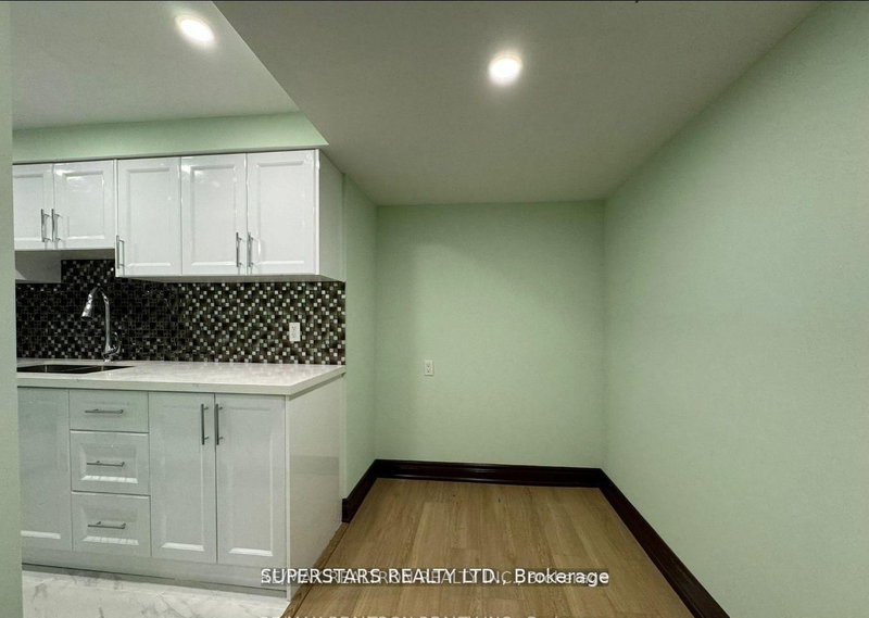 742 Hammersly Blvd, Markham, L6E 2B2 | Image 3