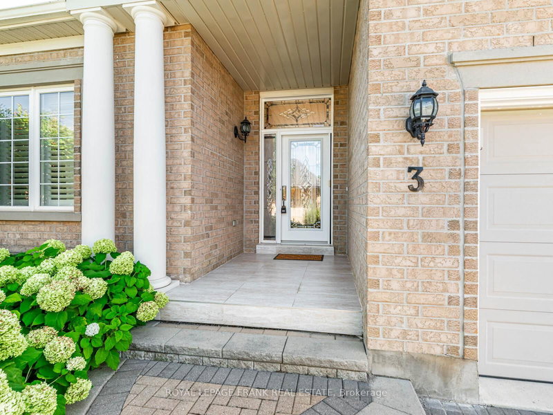 3 Little Ben, Whitchurch-Stouffville, L4A 0K5 | Image 2