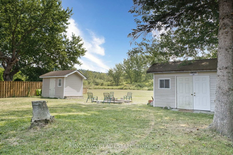 365 Adeline Dr, Georgina, L4P 3C4 | Image 2