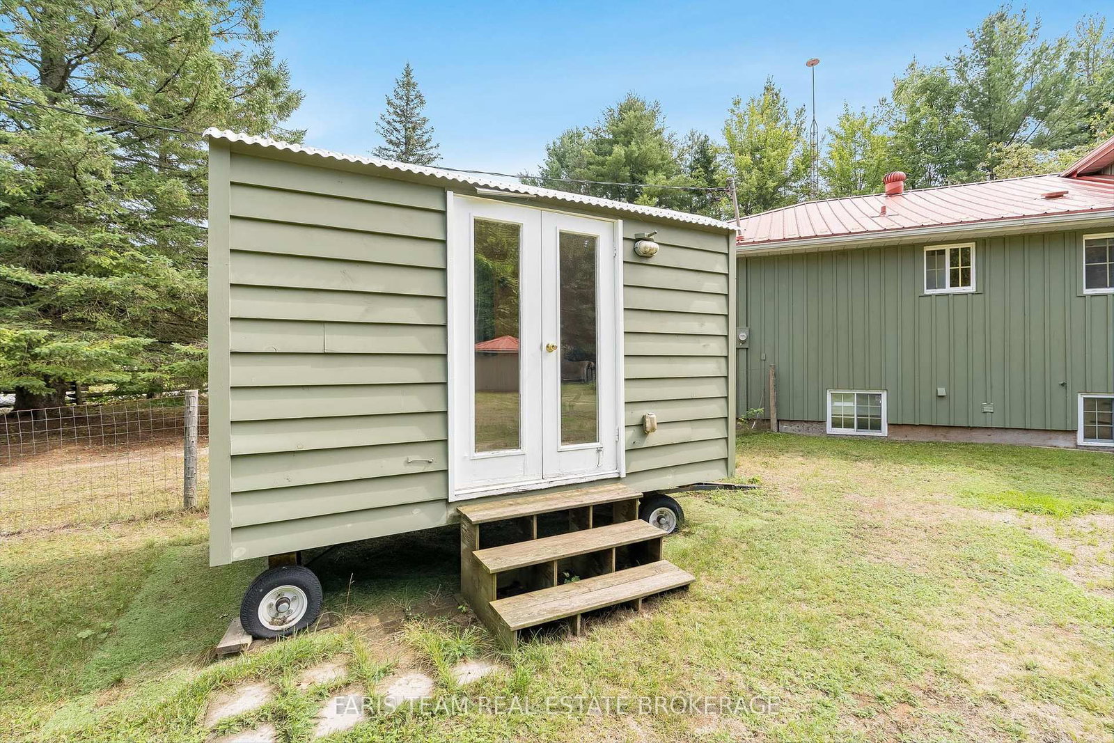 Listing Image 42