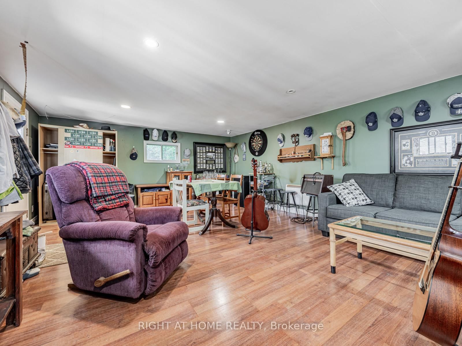 Listing Image 32