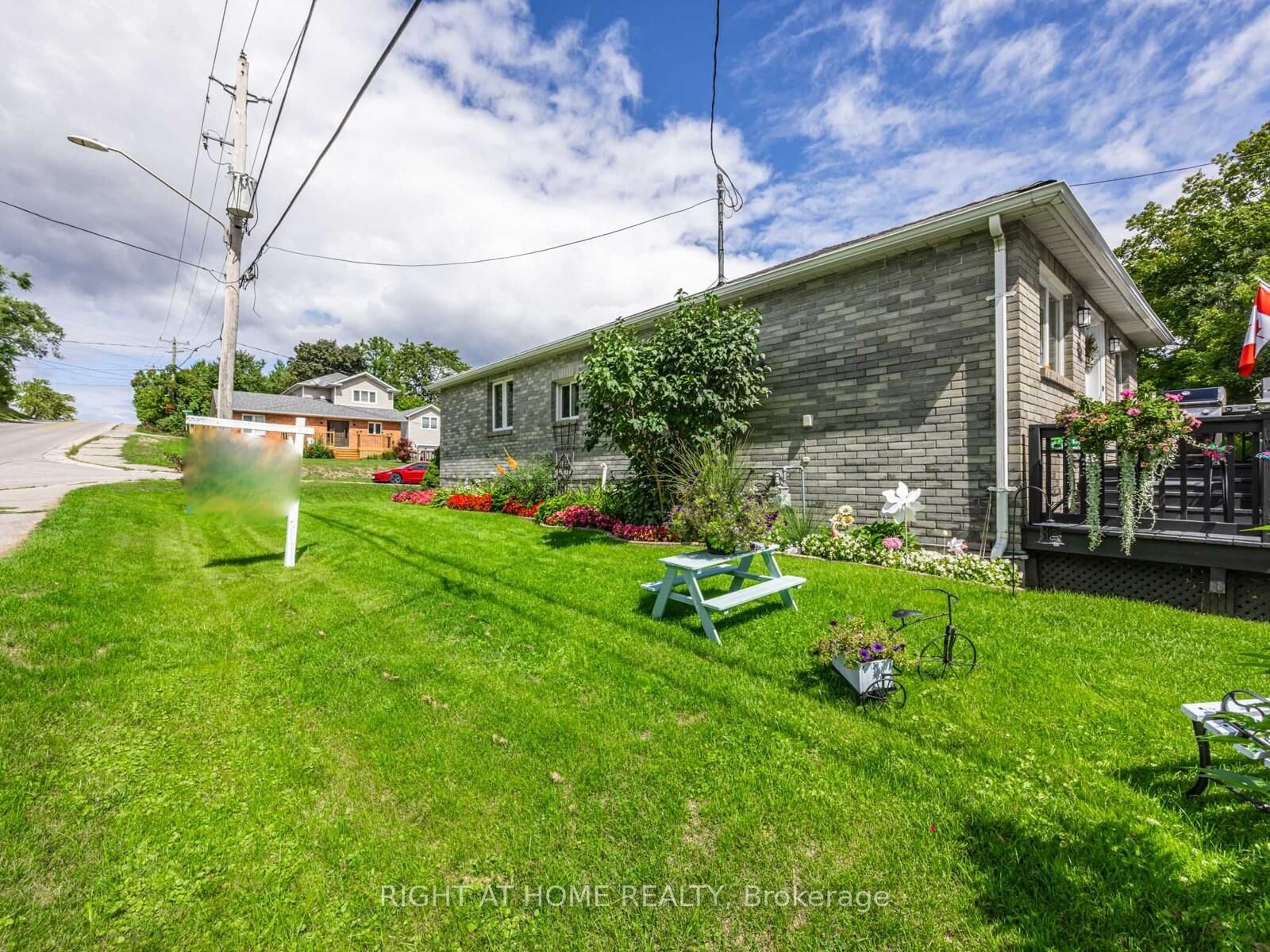 Listing Image 37