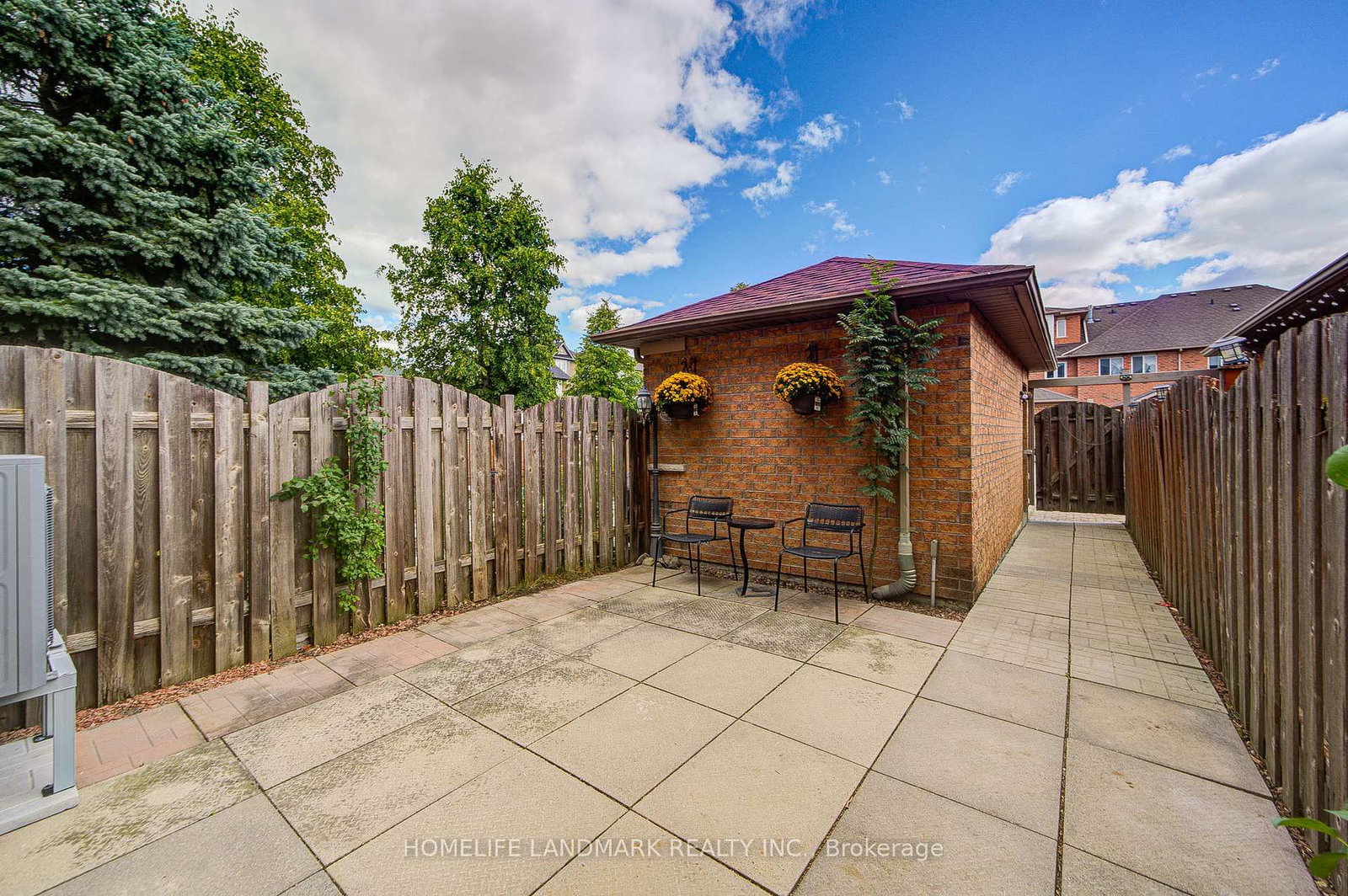 Listing Image 49