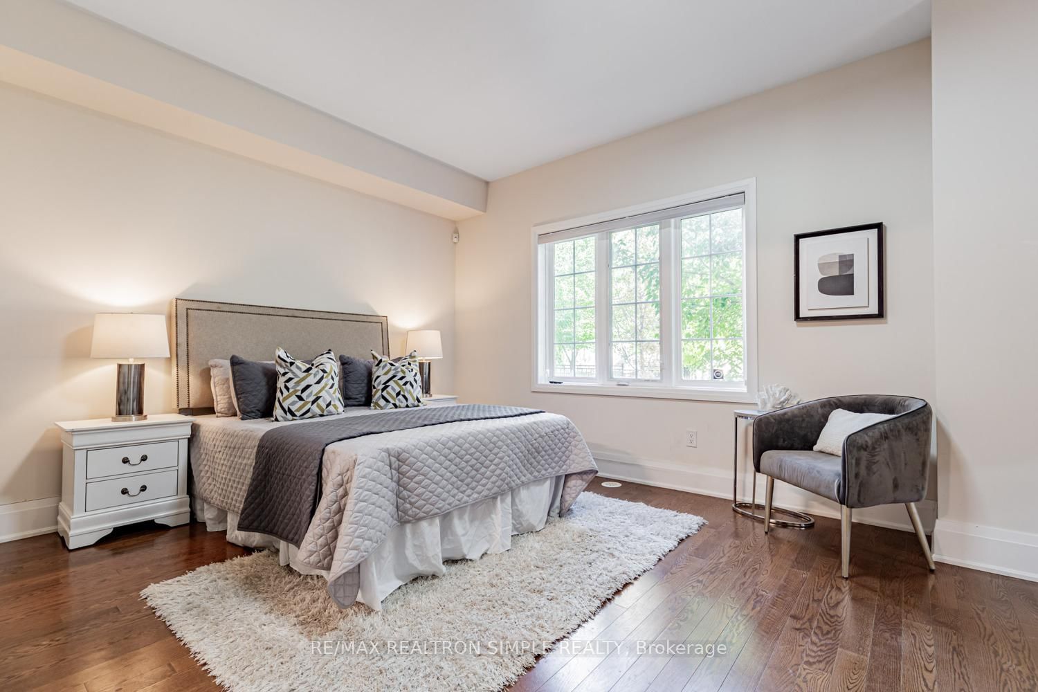 Townhouse sold at 16 American Elm Way, Markham, Ontario, L3R 1L6 - Unionville - MLS: N12372636
