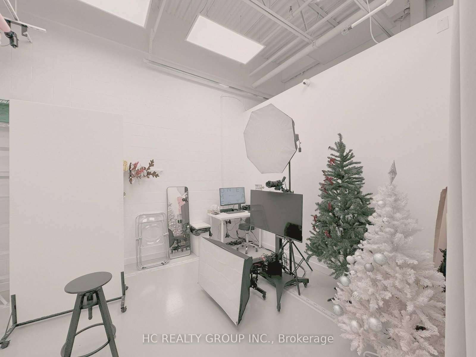 Sale Of Business for sale at 17-290 Yorktech Drive, Markham, Ontario, L6G 0A7 - Buttonville - MLS: N12372722