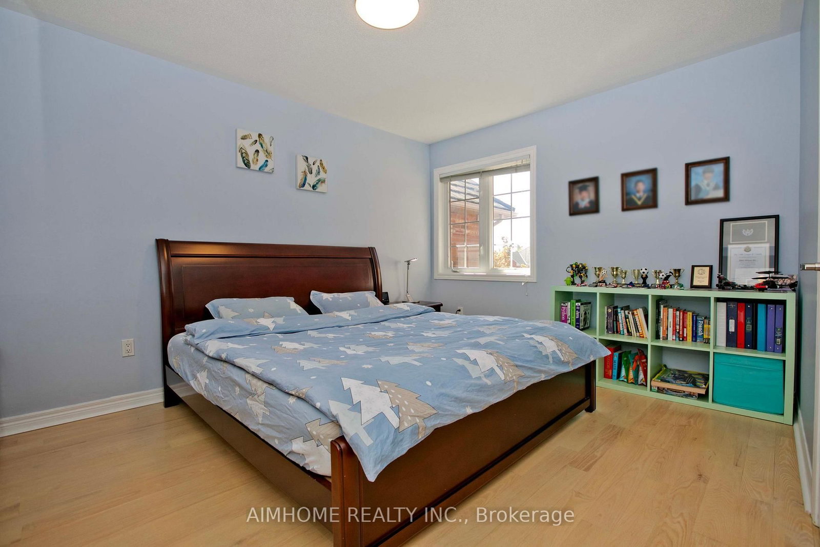 Listing Image 20