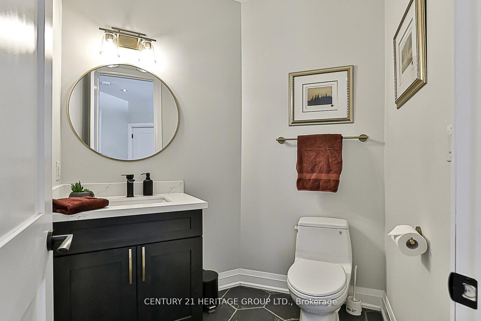 Listing Image 22