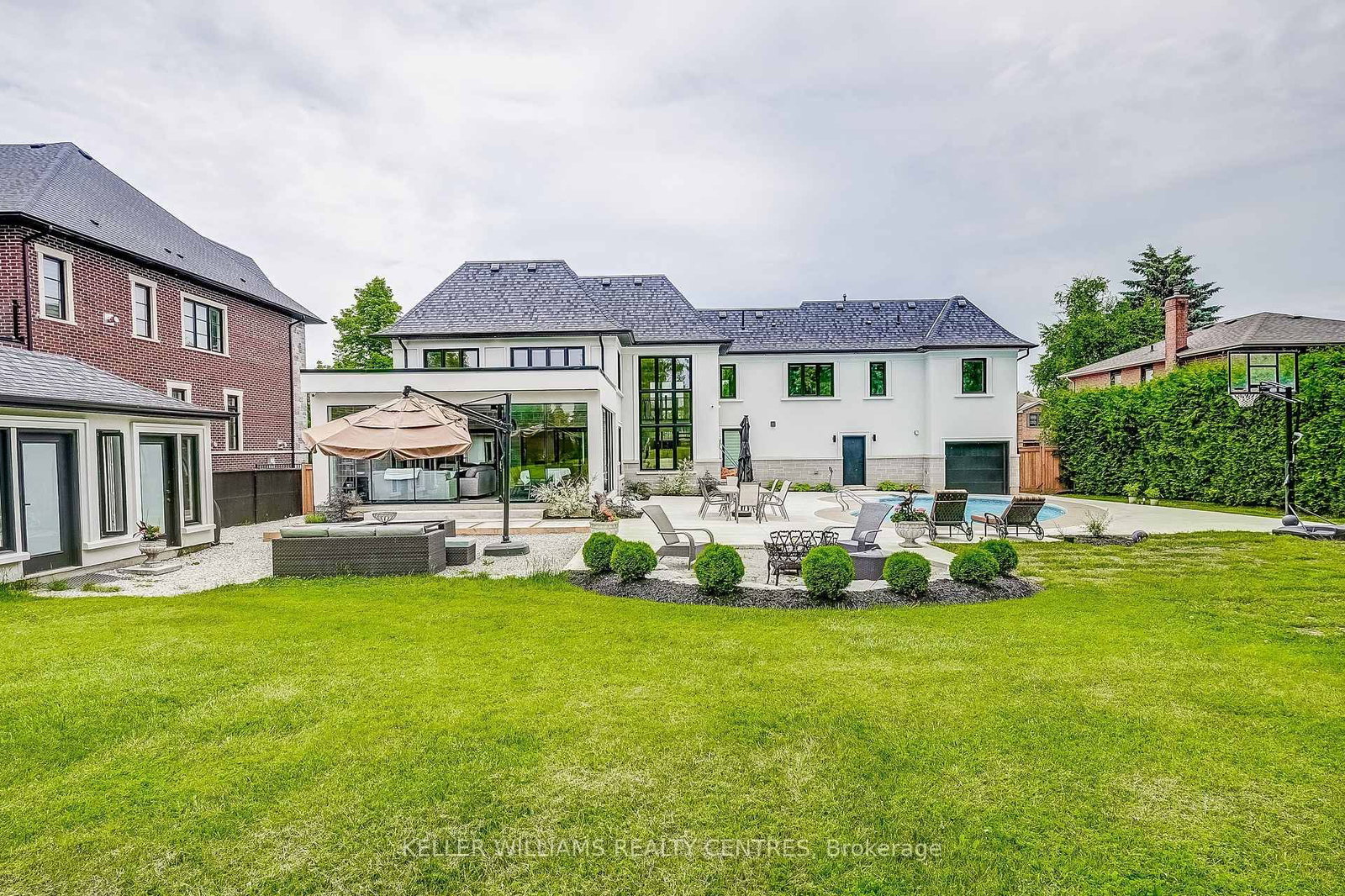 Listing Image 44