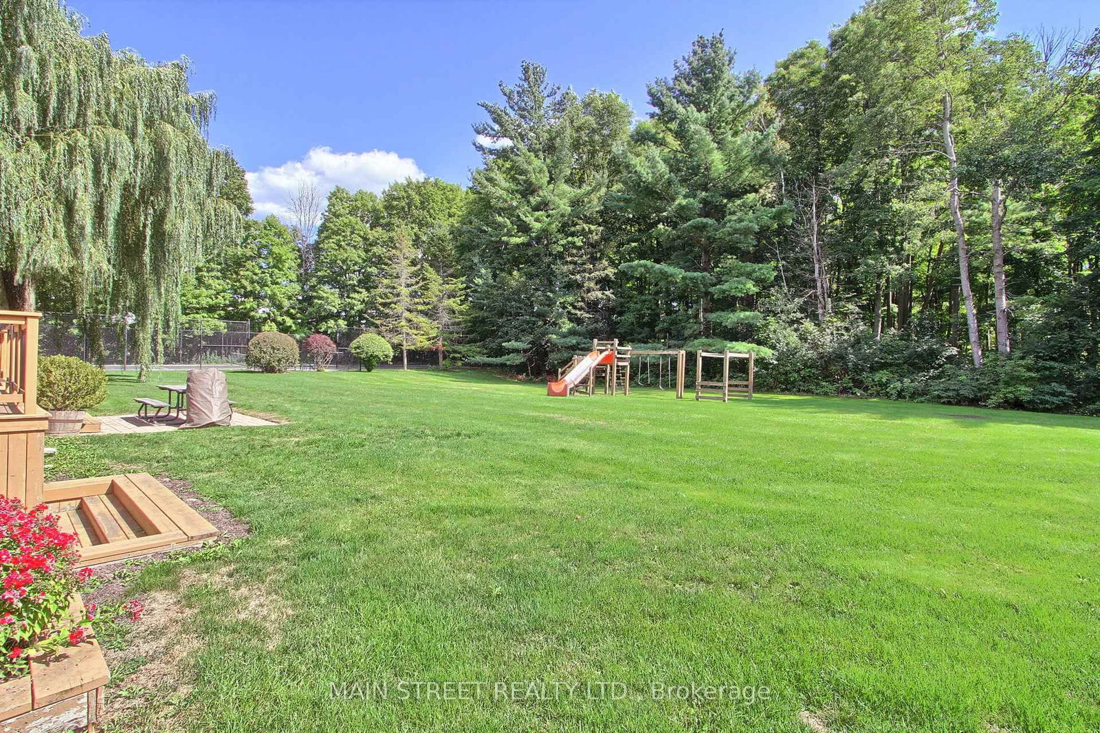 Listing Image 38