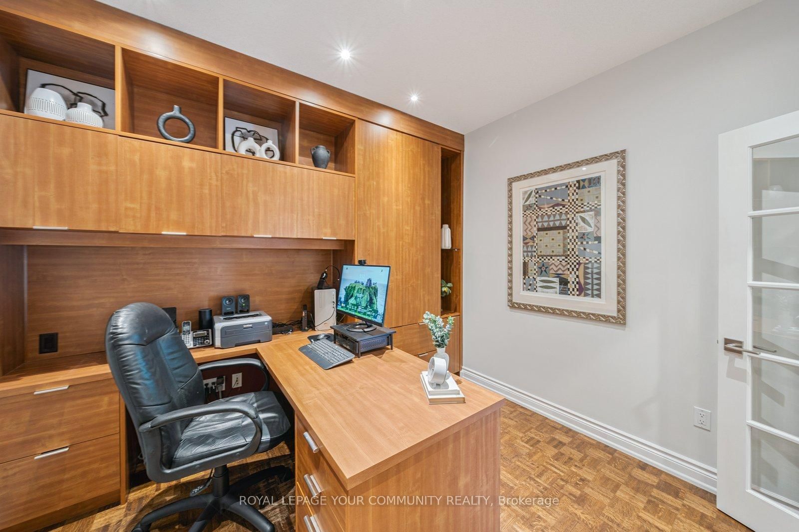 Listing Image 22