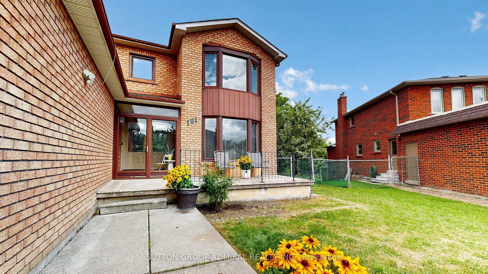 Listing Image 4