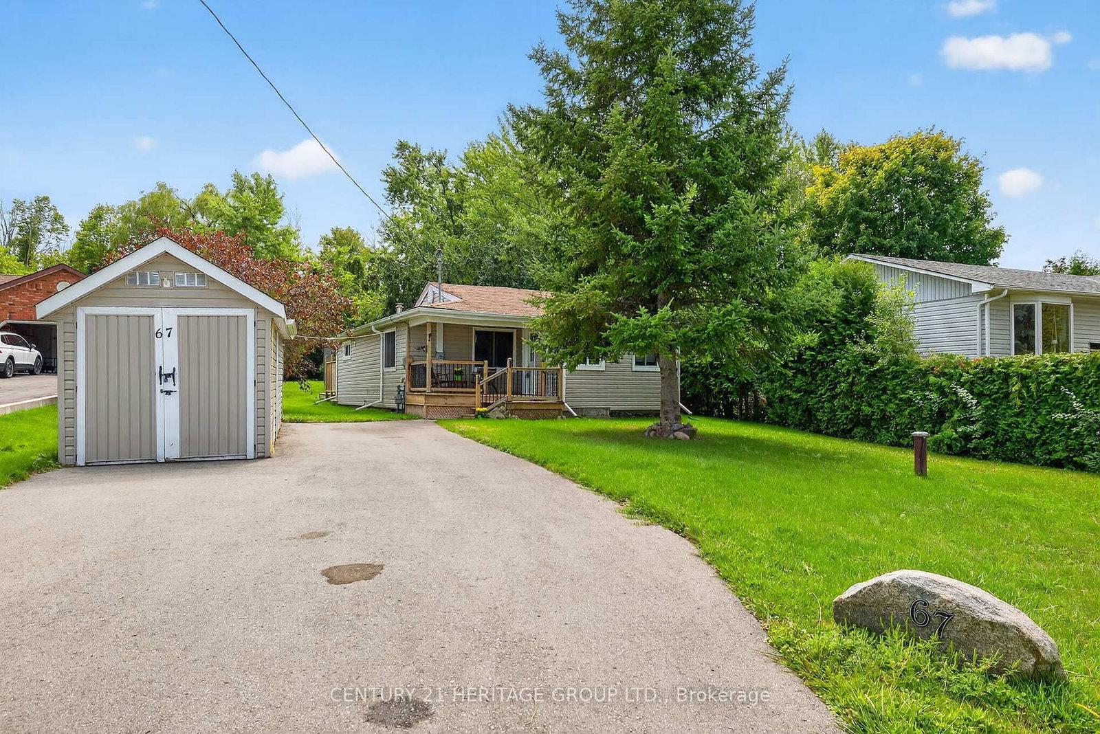 Listing photo 3