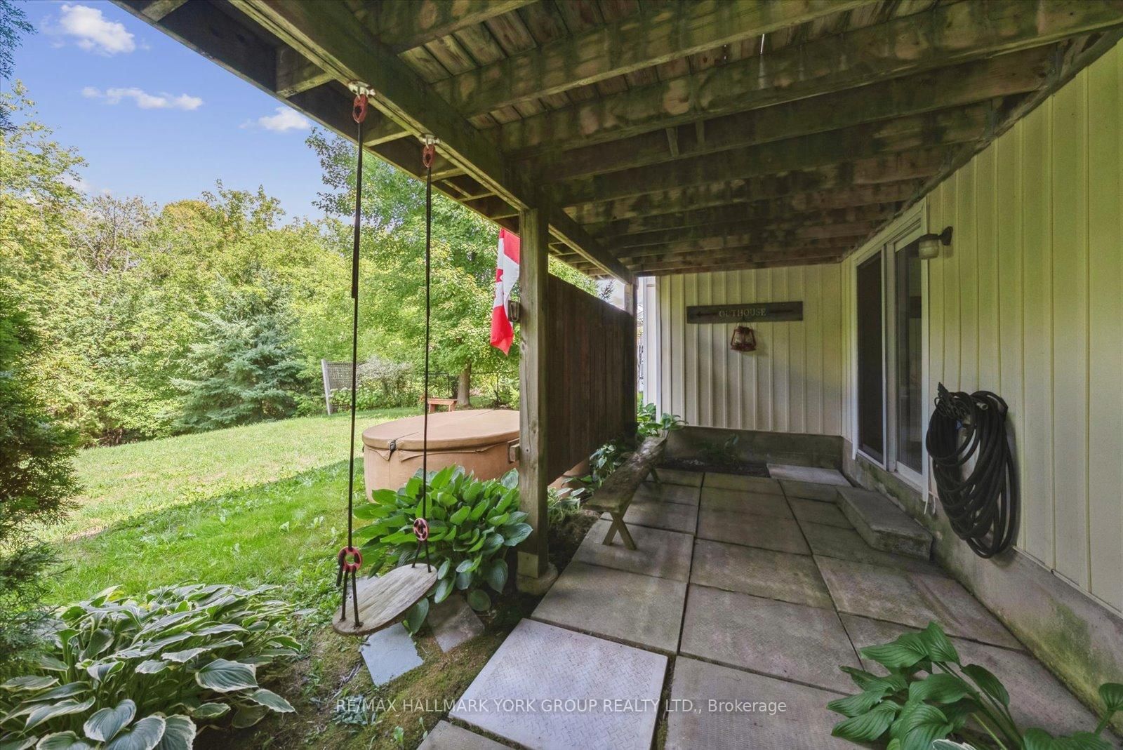 Listing Image 43