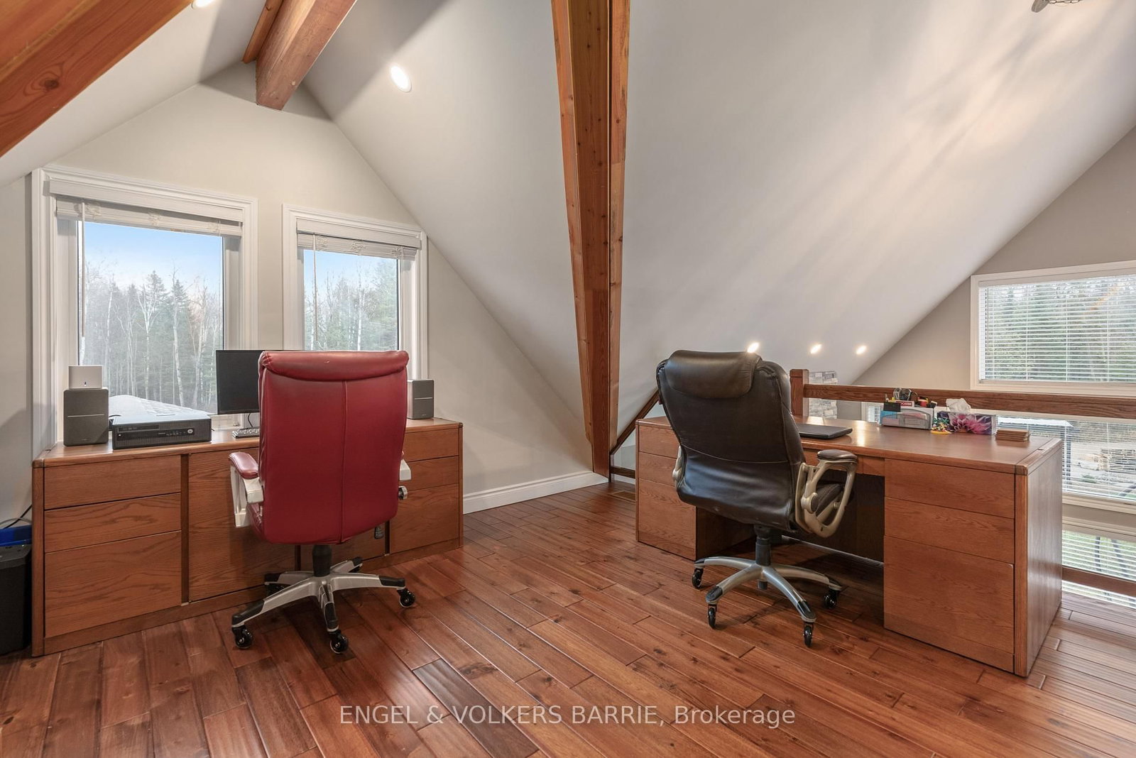 Detached House sold at 6605 County Road 21, Essa, Ontario, L9R 1V2 - Rural Essa - MLS: N12374852