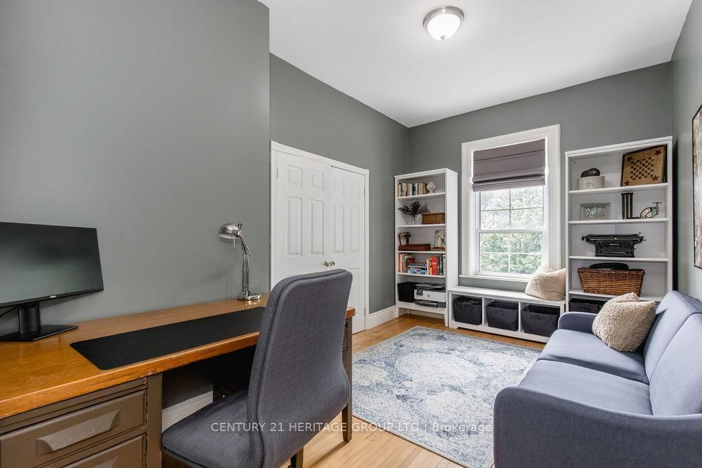 Listing Image 20