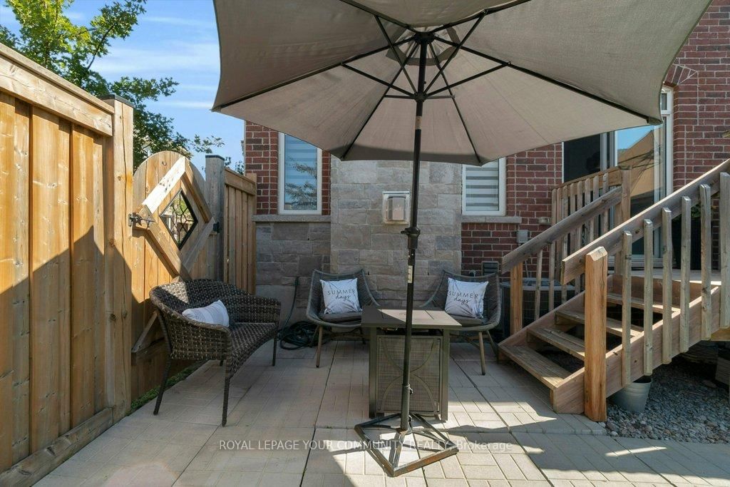 Listing Image 44