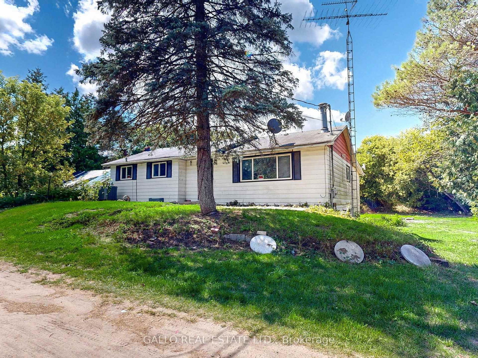Listing Image 17