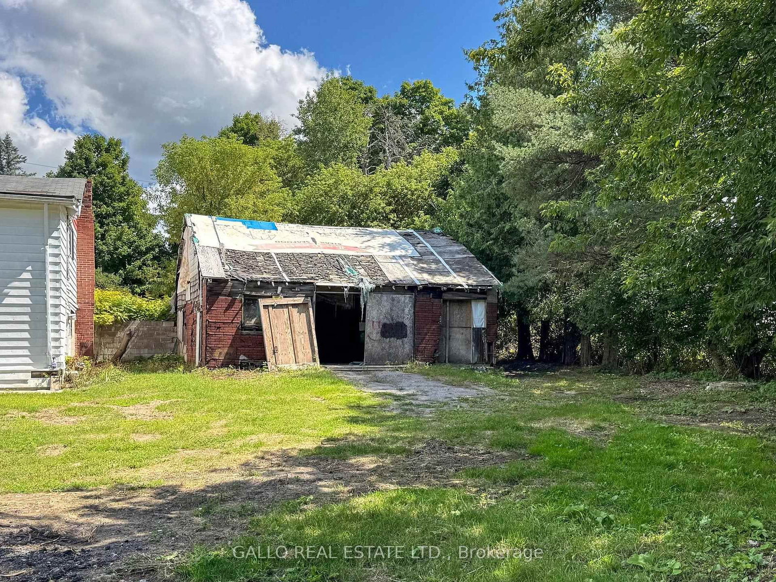 Listing Image 23