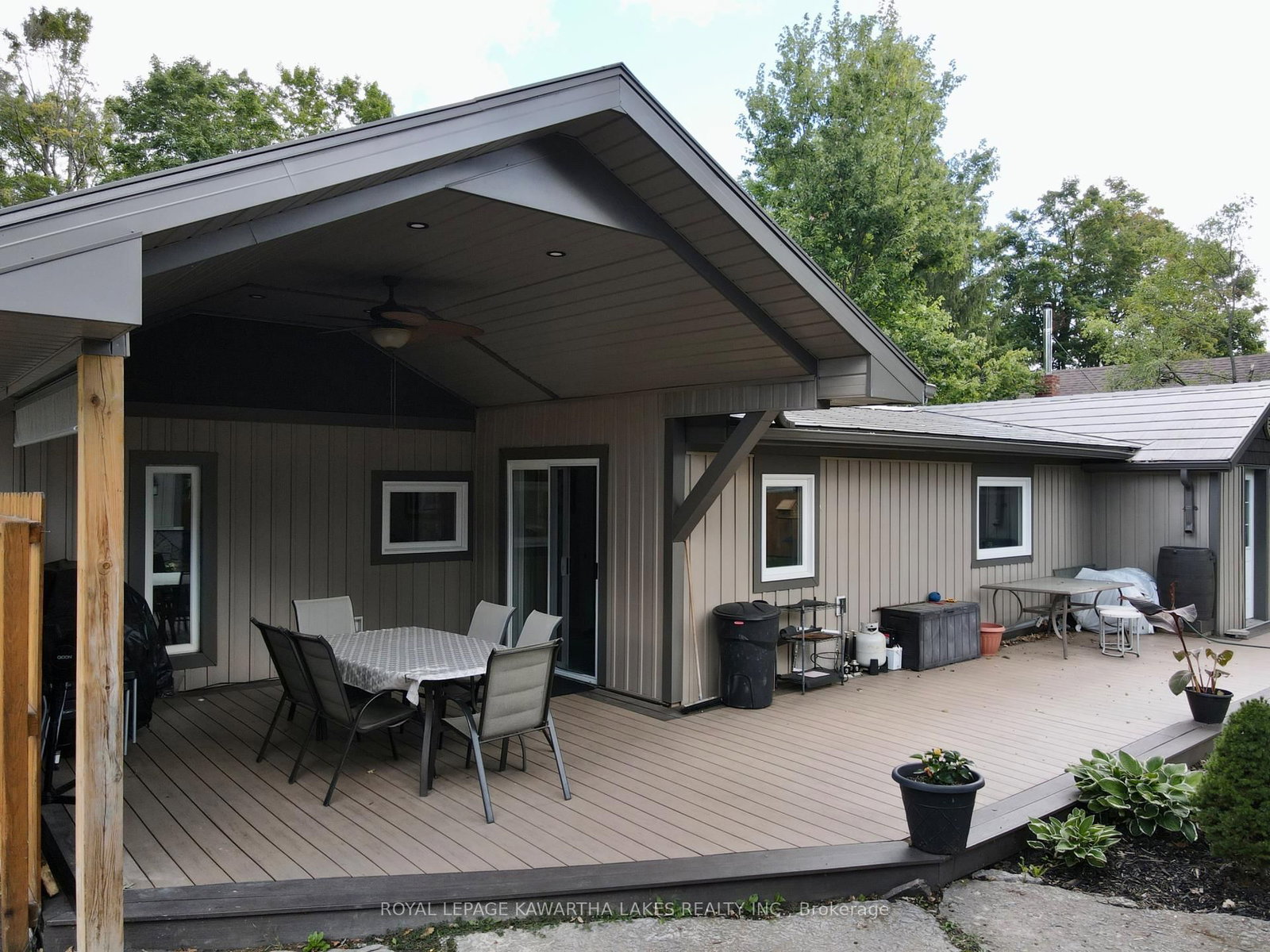Listing Image 44