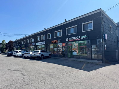 Upper Level leased at 204-14810 Yonge Street, Aurora, Ontario, L4G 1N3 - Aurora Highlands - MLS: N12377337