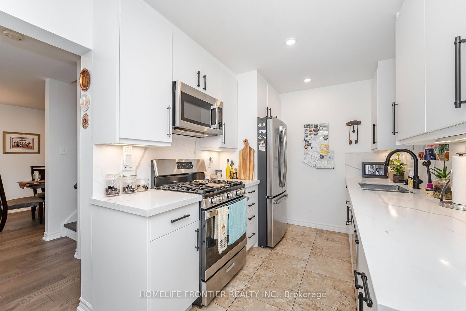 Listing Image 17