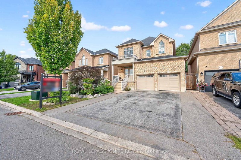 95 Chelsea Cres, Bradford West Gwillimbury, L3Z 0J7 | Image 2