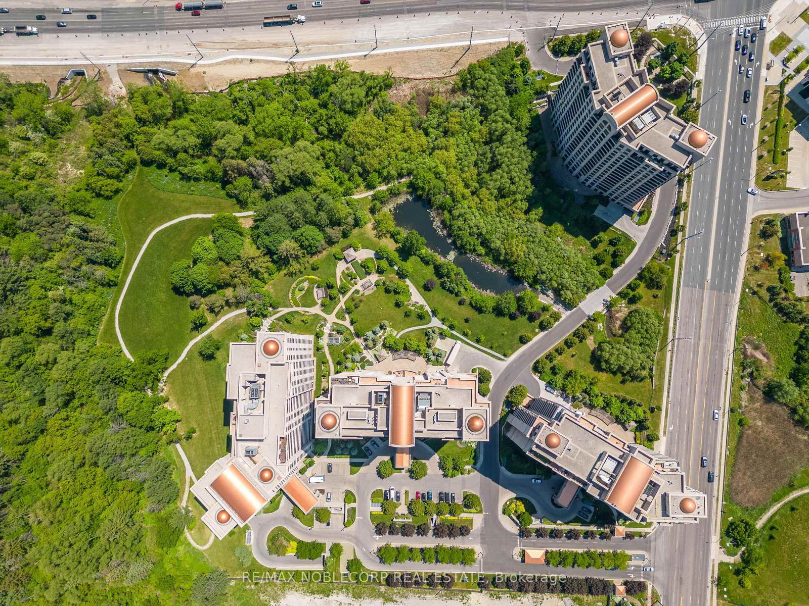 Condo sold at 1515-9245 Jane Street, Vaughan, Ontario, L6A 0J9 - Maple - MLS: N12377986