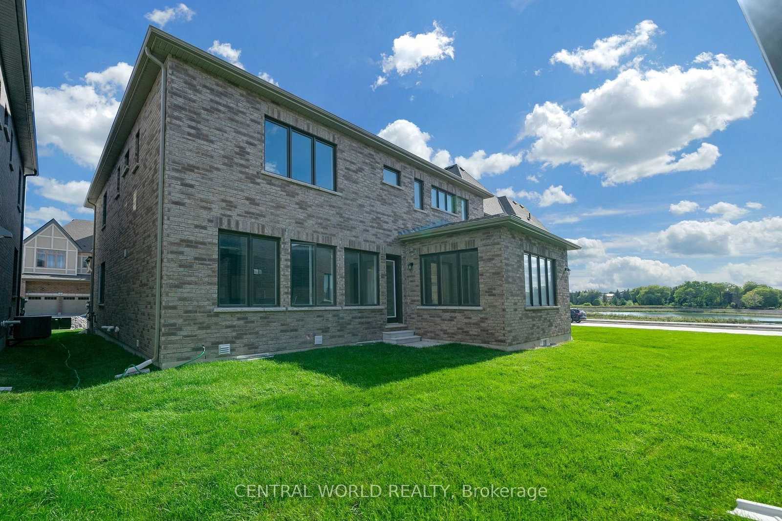 Listing Image 47