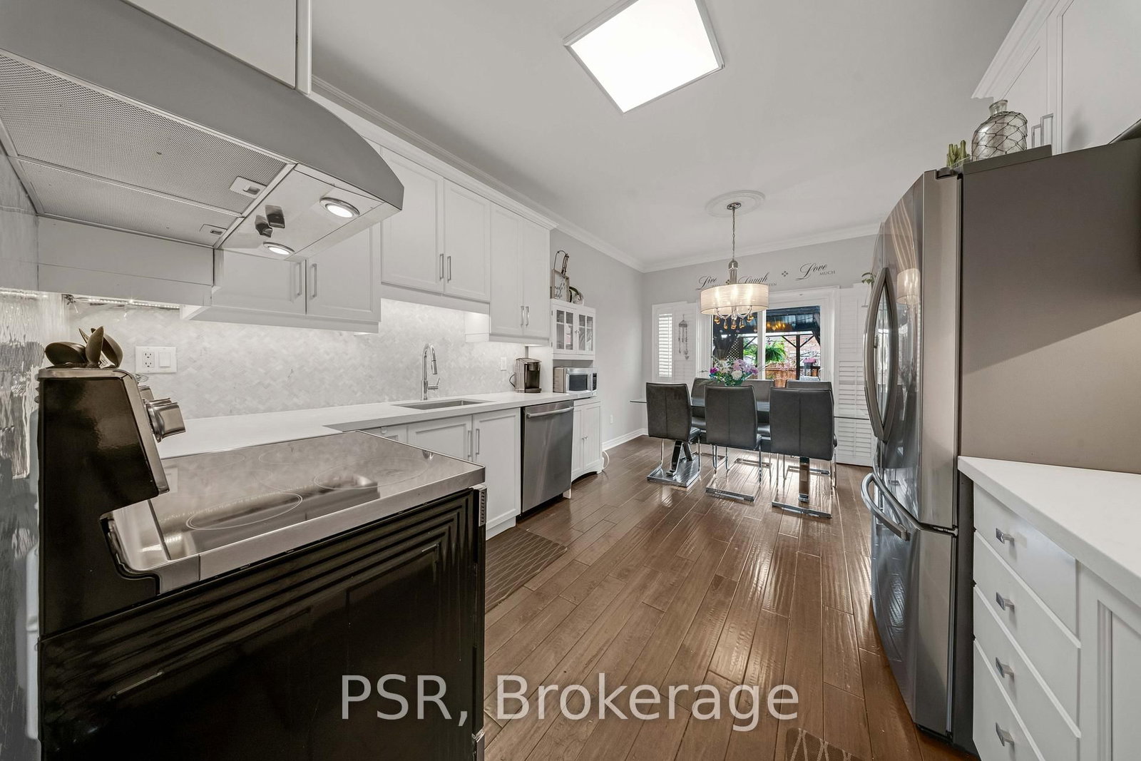 Listing Image 15
