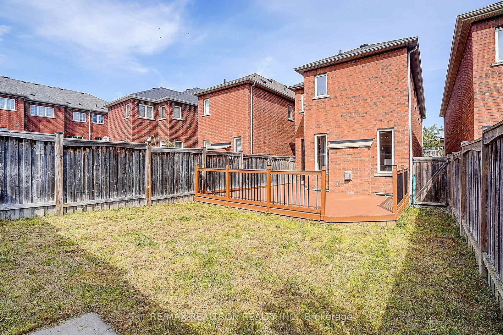 Listing Image 44