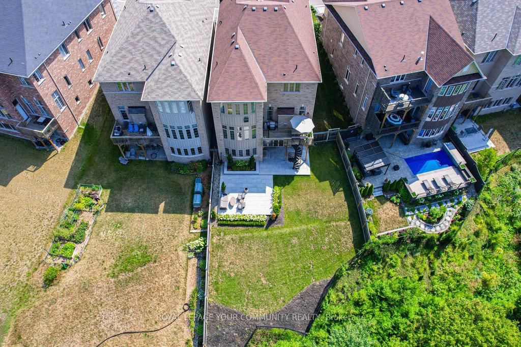 Listing Image 46