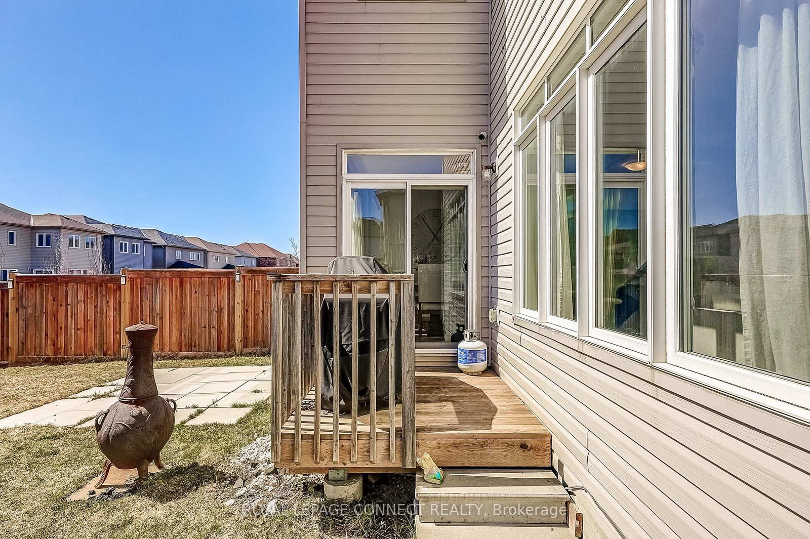 Listing Image 44