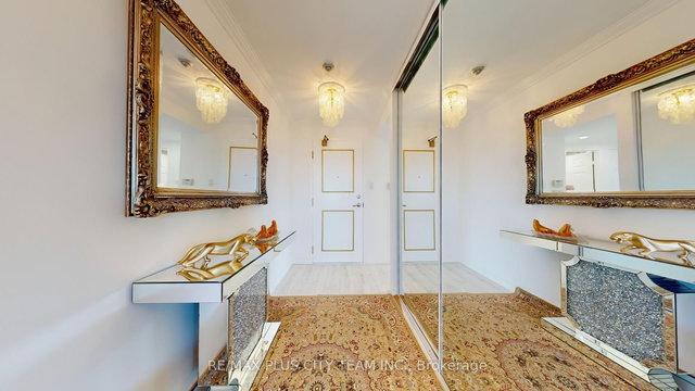 410 - 7440 Bathurst Street