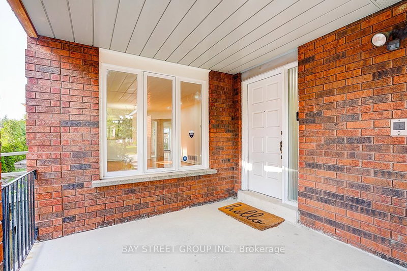 8 Muster Crt, Markham, L3R 9G5 | Image 3