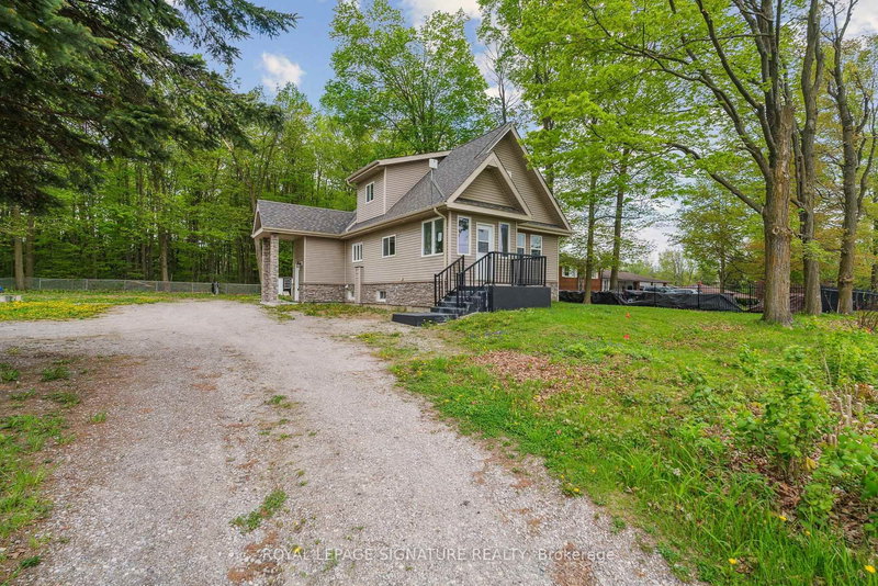 4290 Yonge St, Bradford West Gwillimbury, L0L 1R0 | Image 2