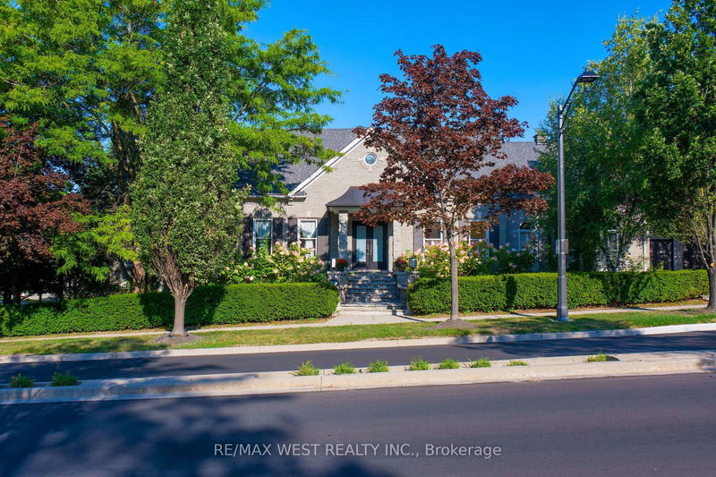 5 Humberview Dr, Vaughan, L4H 1B1 | Image 3