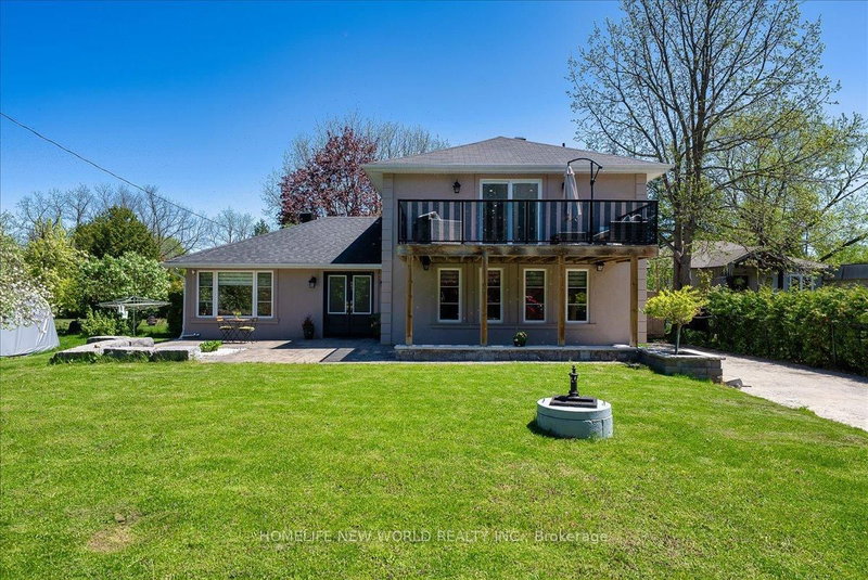 853 Fairbank Ave, Georgina, L0E 1S0 | Image 2