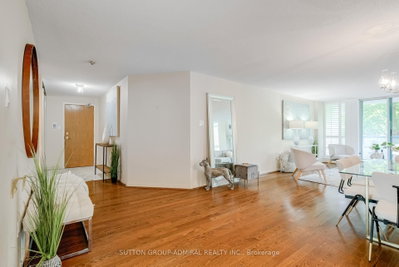 Unit 311 — 7250 Yonge Street — more photos