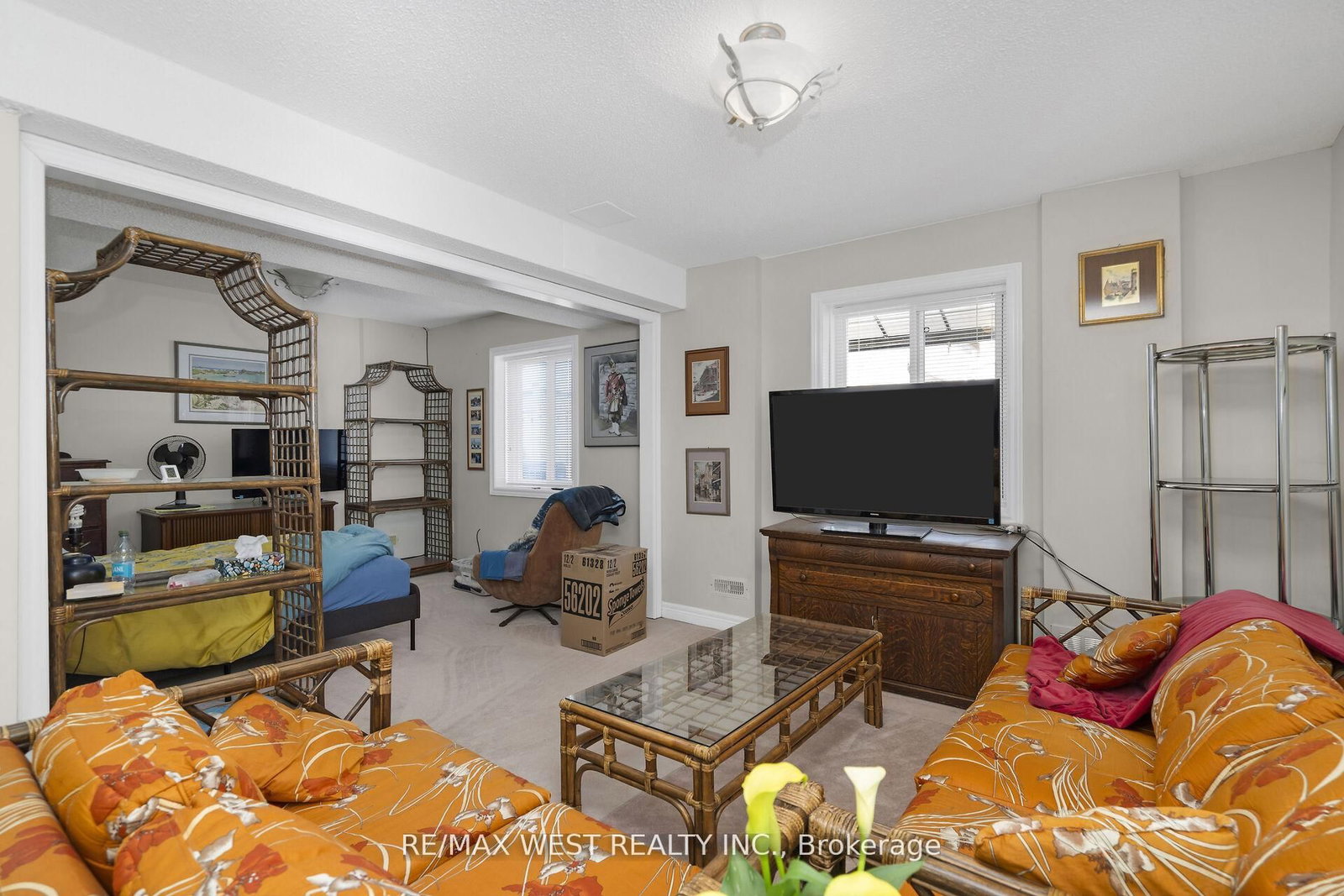 Detached House sold at 362 Avro Road, Vaughan, Ontario, L6A 3R4 - Maple - MLS: N12393553