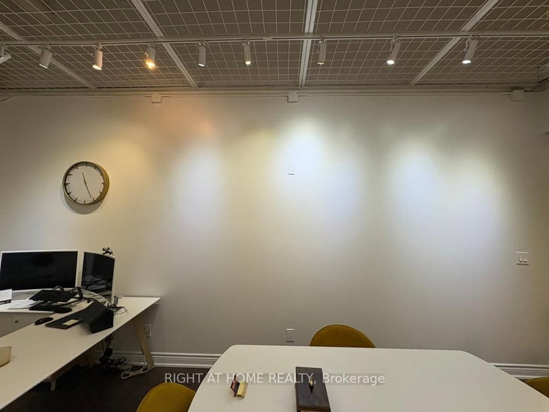 155 - 7181 Yonge St, Markham, L3T 0C7 | Image 3