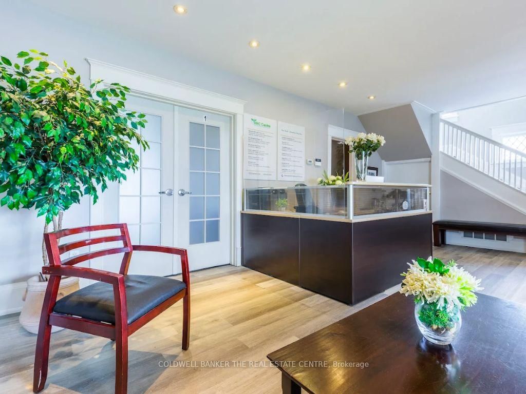 2174 Major Mackenzie Drive W, Unit Main - Rm 3 - Photo 6