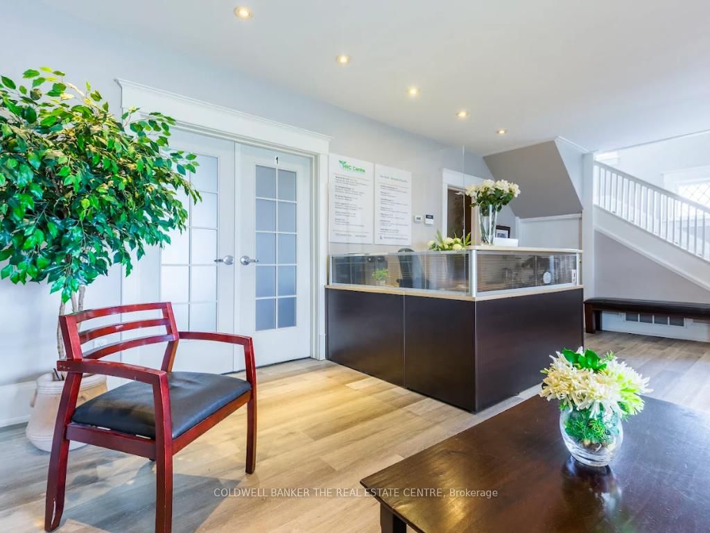 2174 Major Mackenzie Drive W, Unit Main - Rm 2 - Photo 6